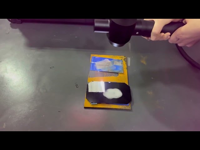 100W 200W Tragbare Desktop-Impulslaser-Entrostungsmaschine Tragbare Laserreinigungsmaschine